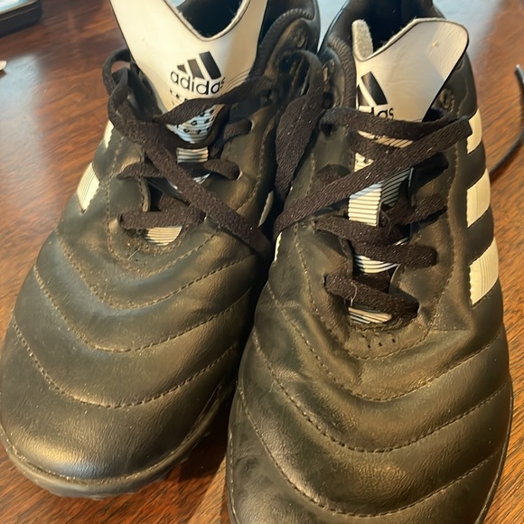 Kids turf soccer shoes - Picture 4 of 5